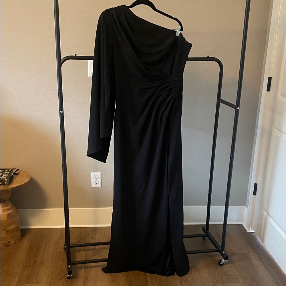 Tadashi Shoji Black One-Shoulder Gown
